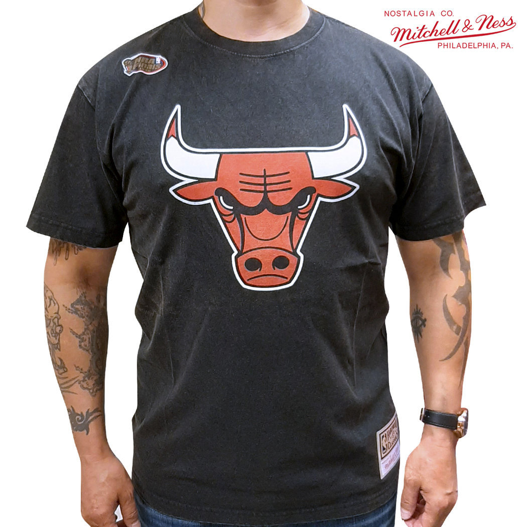 mitchell and ness bulls shirt